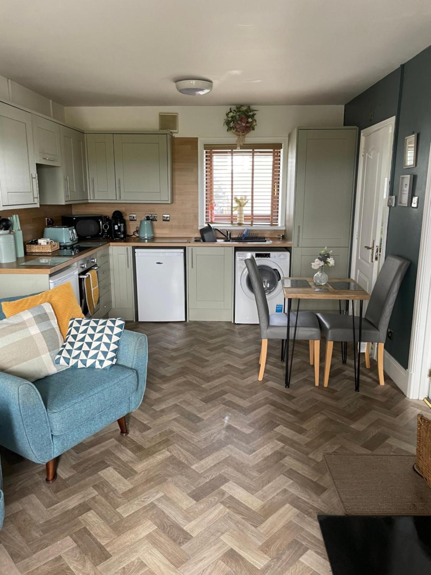 Dove Cottage Allonby 外观 照片